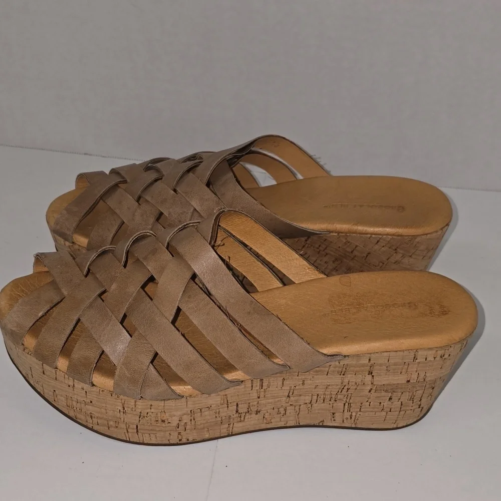 Chocolat Blu Peep Toe Yemaya Slide Platform Cork Wedge Womens Size 10